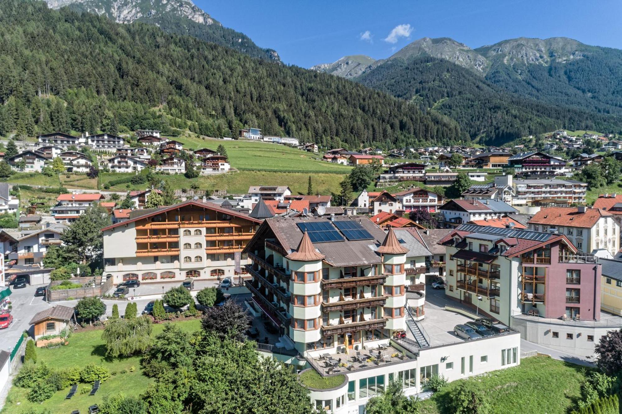 פולפמס Das Posthaus Stubai&Smart Hotel מראה חיצוני תמונה