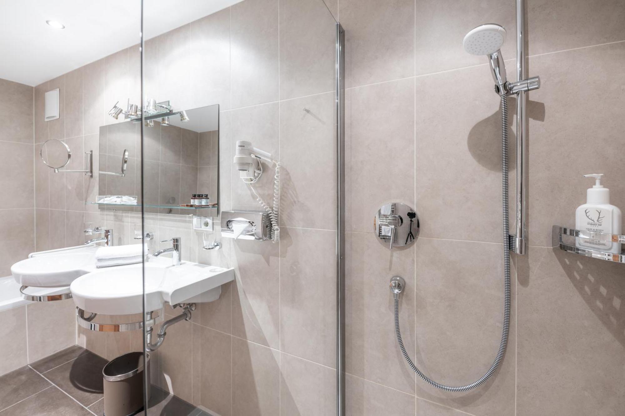 פולפמס Das Posthaus Stubai&Smart Hotel מראה חיצוני תמונה