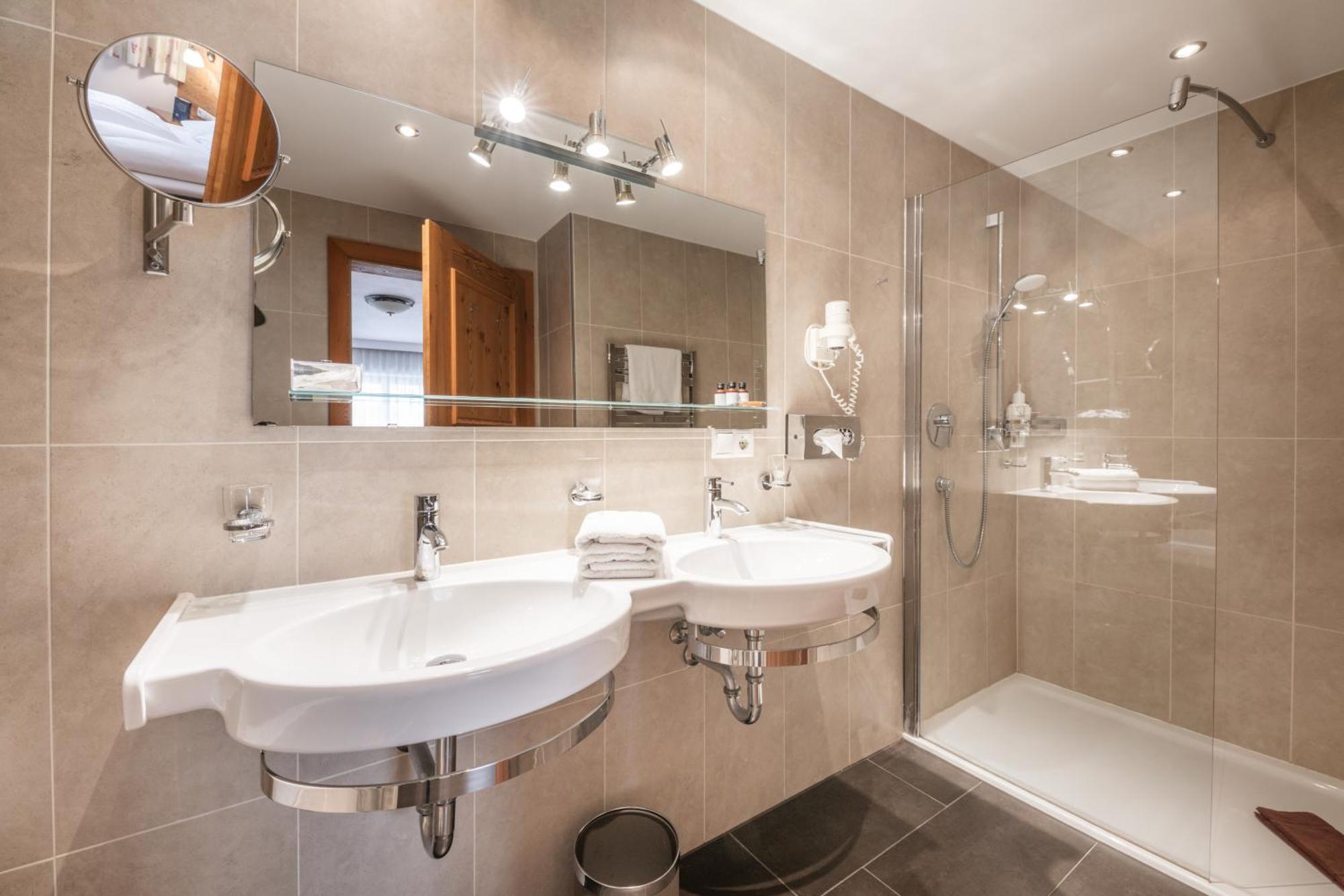 פולפמס Das Posthaus Stubai&Smart Hotel מראה חיצוני תמונה